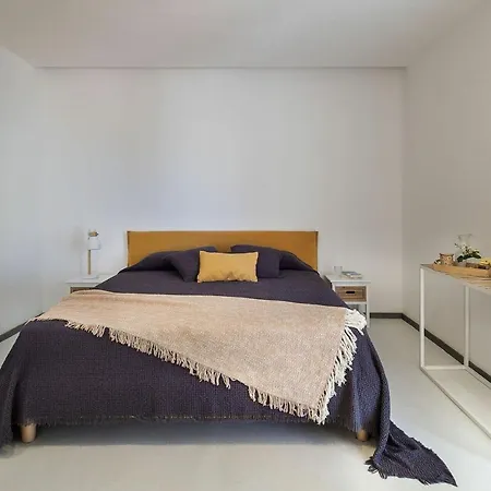Composed By Spacious And Elegant See View Suites With Garden ヴィラ サレルノ