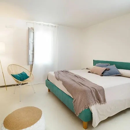 ヴィラ Composed By Spacious And Elegant See View Suites With Garden